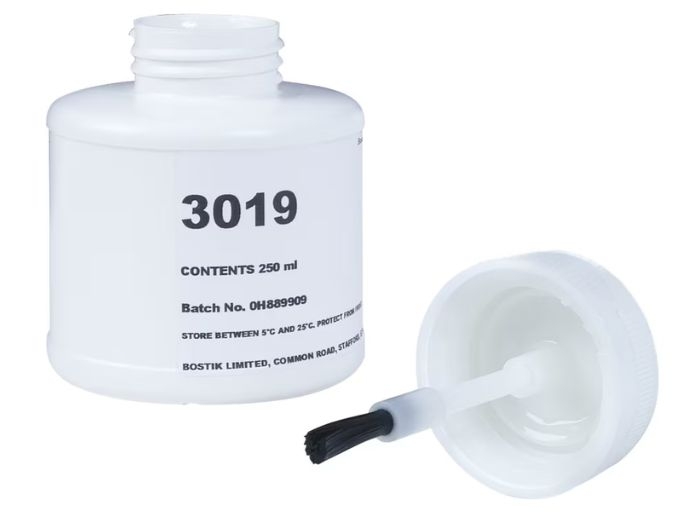 PIP-012_202692125346275613.jpg ADEZIV PENTRU CONECTAREA TEVILOR DIN ABS SI PVC - imagine 1